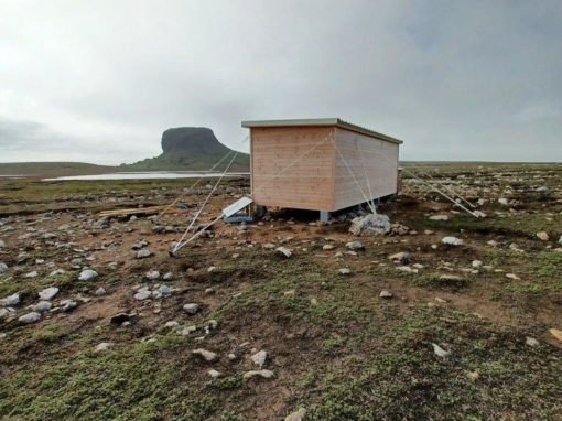 Bardage Douglas, Chantier aux îles Kerguelen (1)